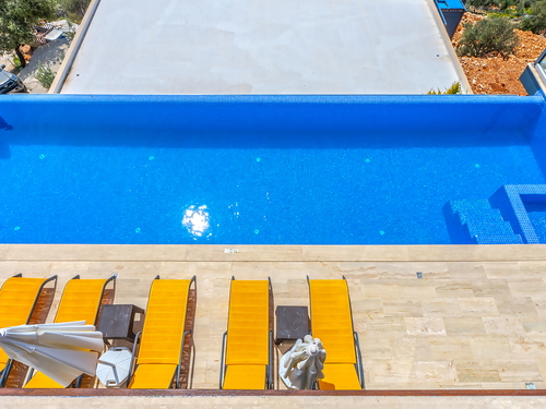 gece  -  Kasım
  | Kalkan Kördere'de Deniz Manzaralı 8 Kişilik Aile Villası: Çocuk Havuzlu ve Jakuzili